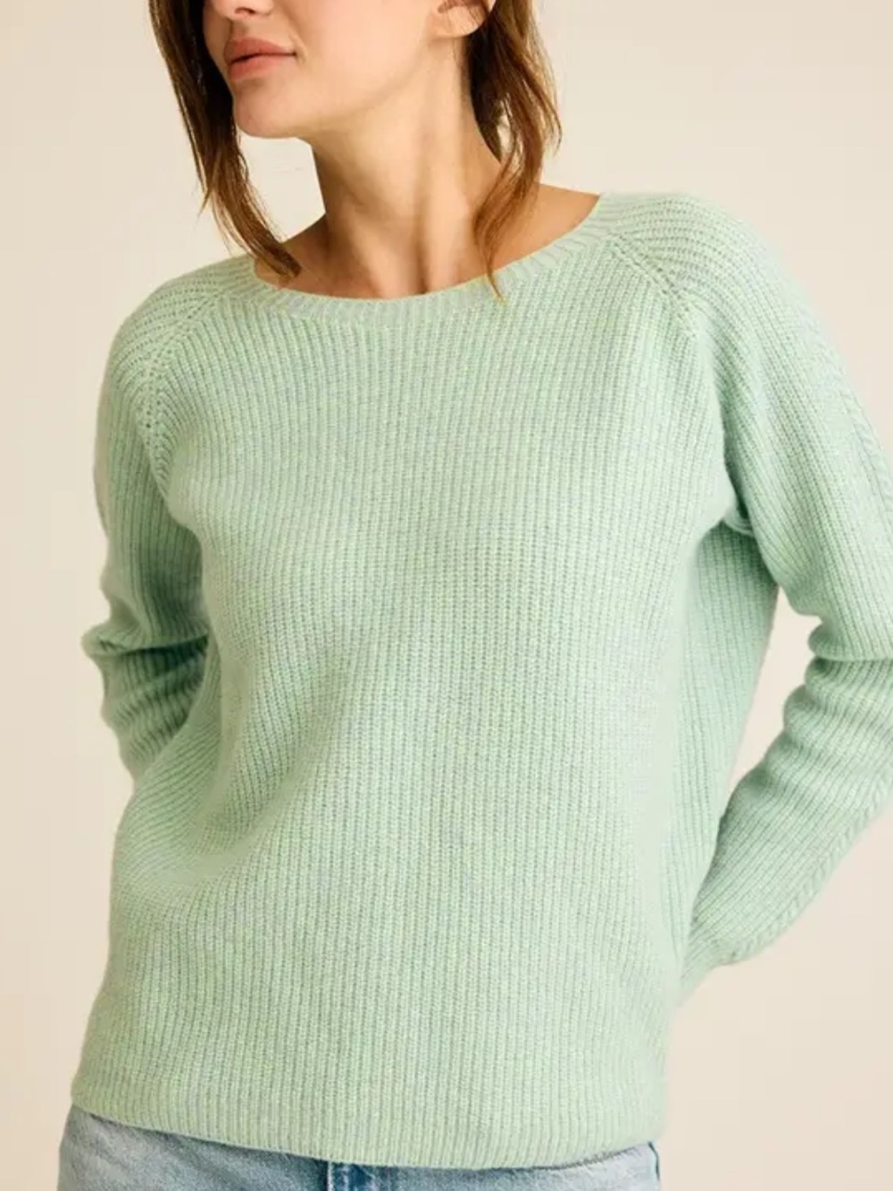 Bloomingdale’s”s Sea foam Mint Green
Ribbed Knit Sweater/Size M